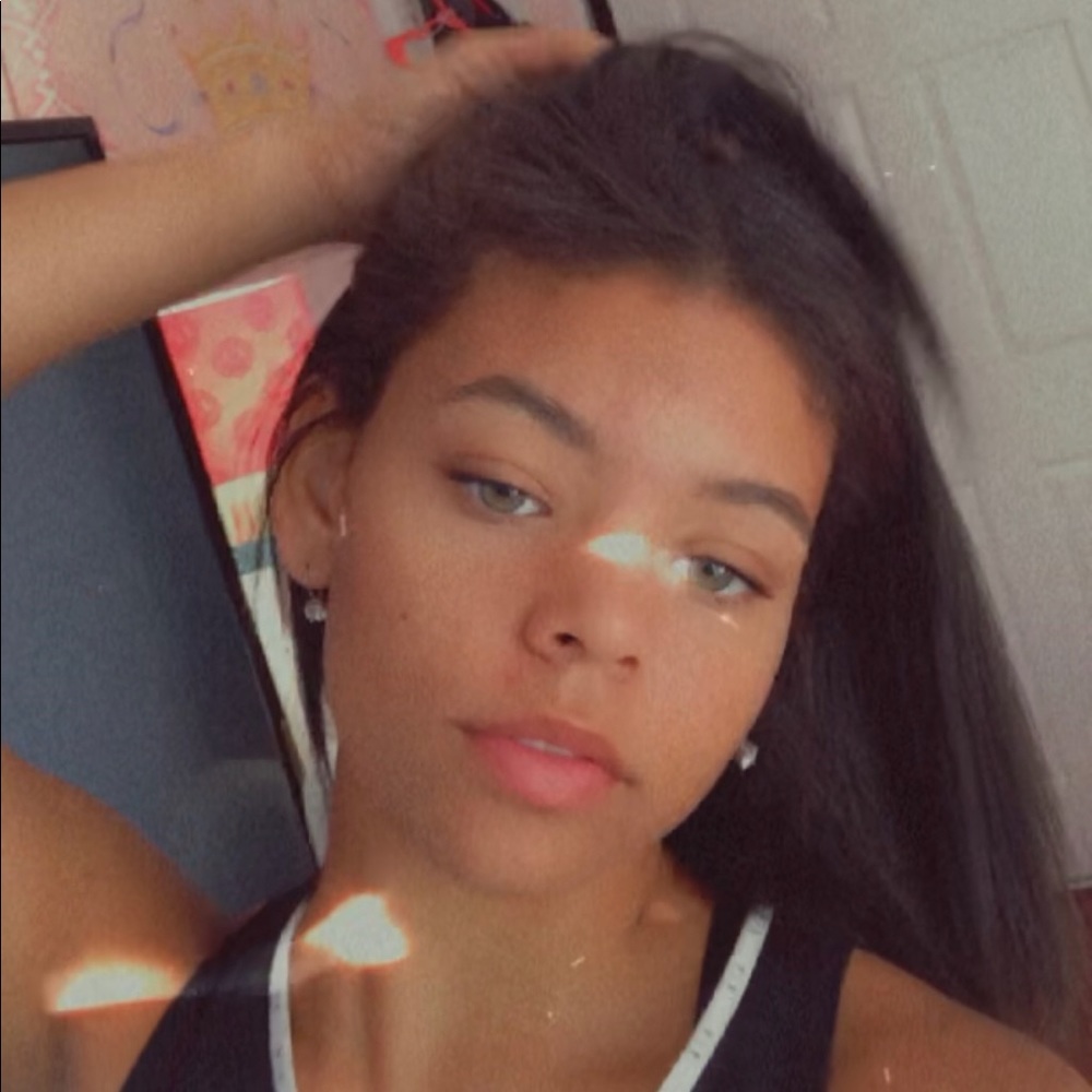 Meet your Posher, Aiyana